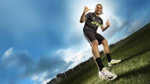 旋风踢教程！一招提升你的战斗力.